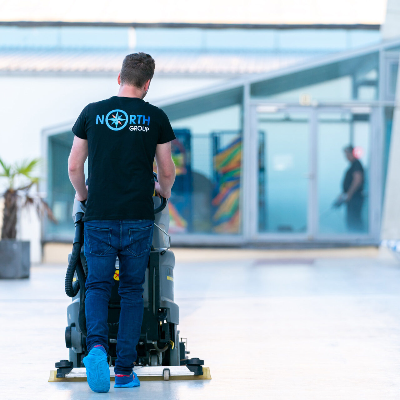 Le nettoyage extérieur d'un bâtiment par North Group